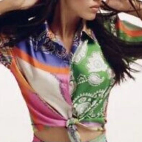 ZARA. Women’s Medium Multicolored Blouse. Crop top with Bell Sleeve. Sat… - Picture 2 of 15